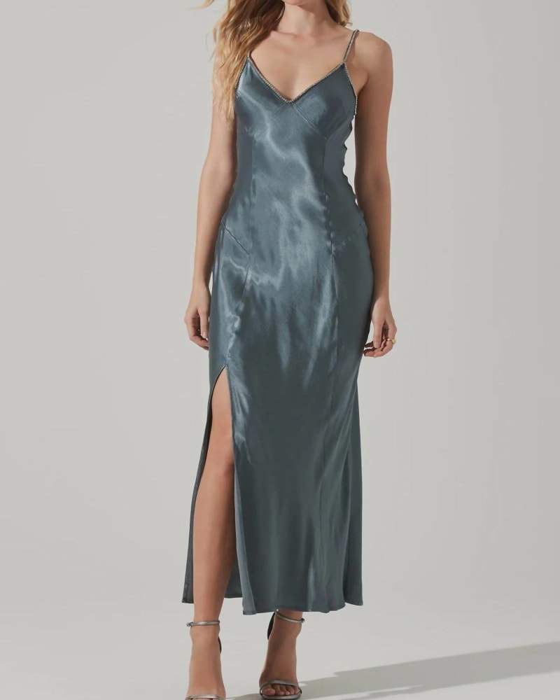 Front of a model wearing a size LARGE Kathleen Rhinestone Trim Midi Dress In Slate Blue in Slate Blue by ASTR. | dia_product_style_image_id:359497